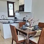 Hawana Salalah Lake View Villa 22